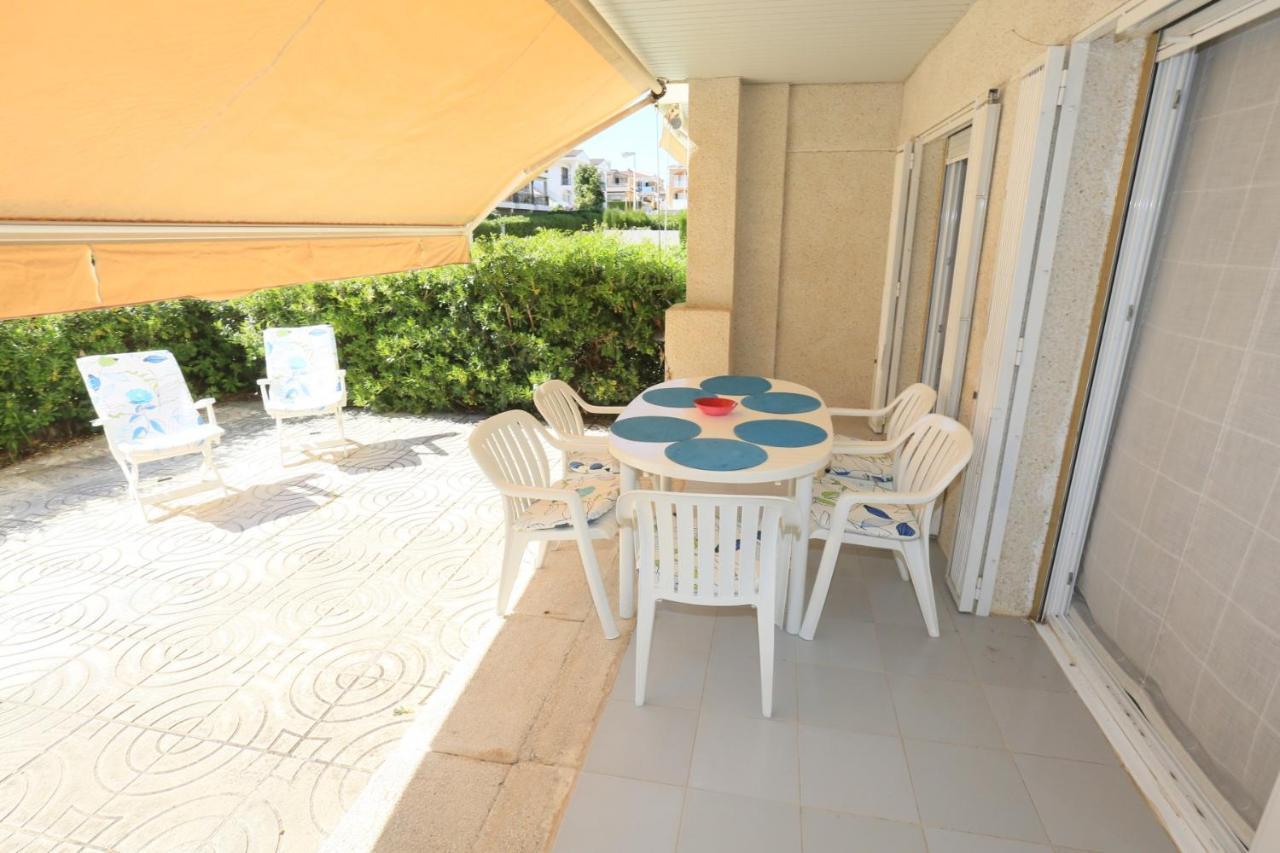 Golf A Bjos 9 Only Families Apartment Cambrils Ngoại thất bức ảnh
