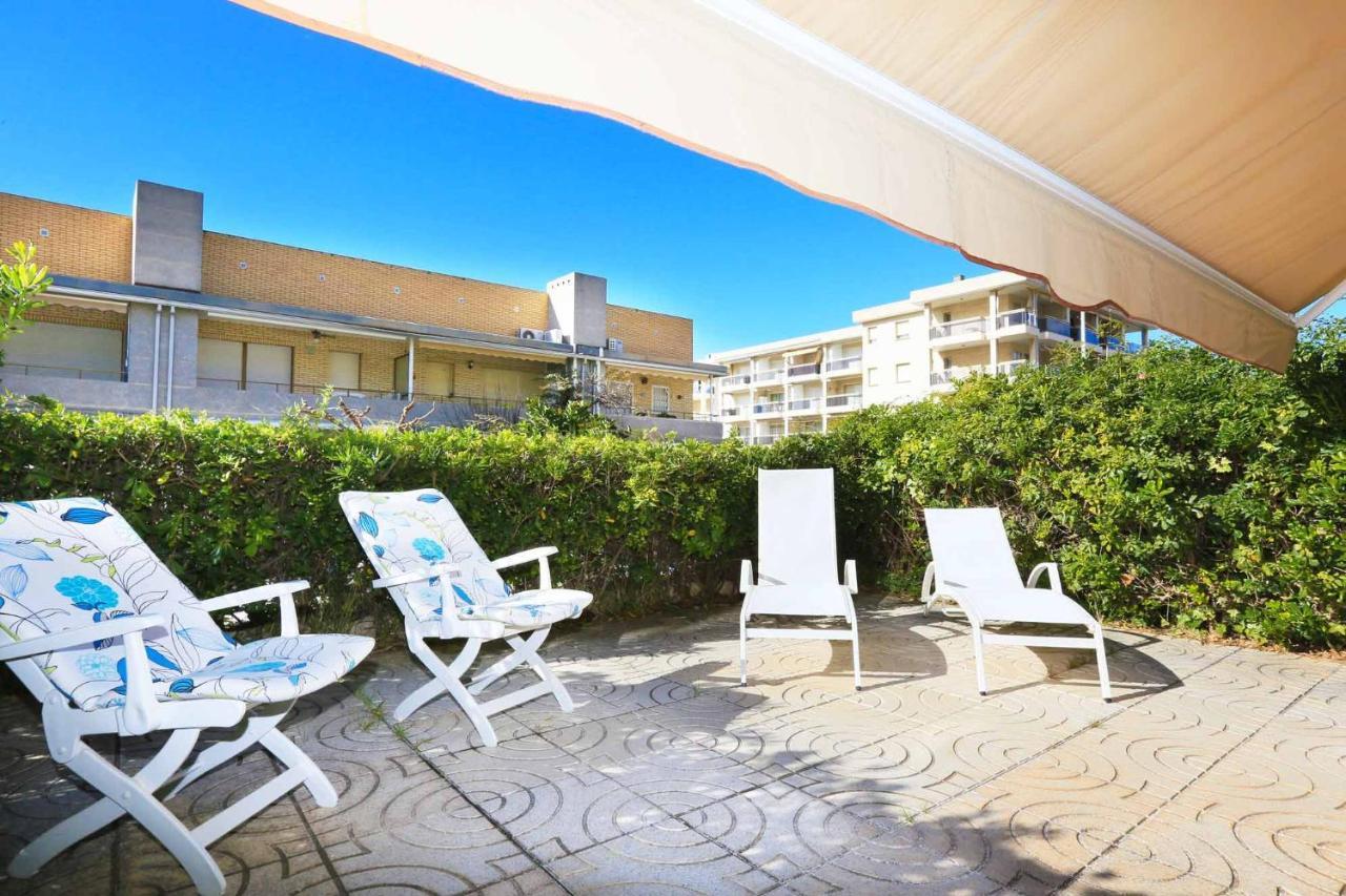 Golf A Bjos 9 Only Families Apartment Cambrils Ngoại thất bức ảnh