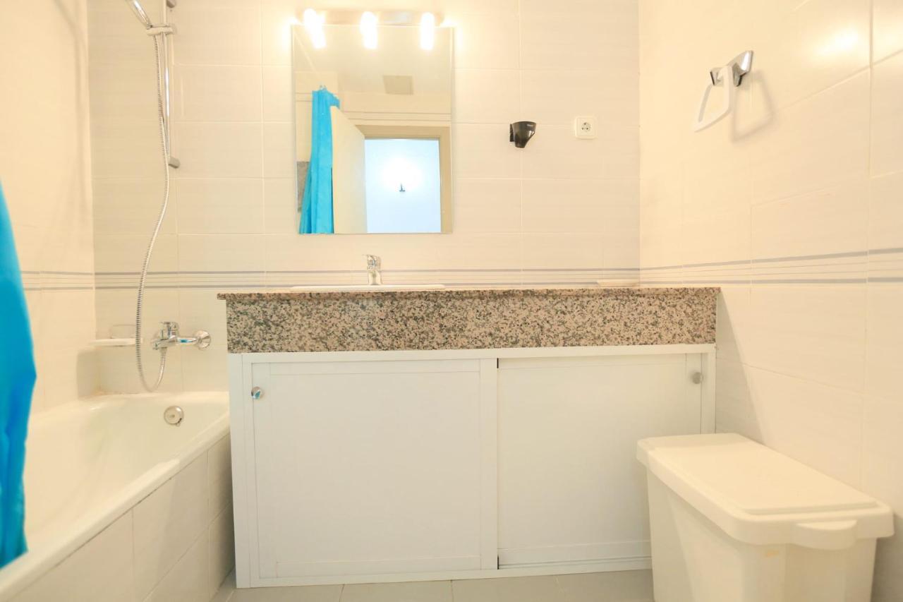Golf A Bjos 9 Only Families Apartment Cambrils Ngoại thất bức ảnh