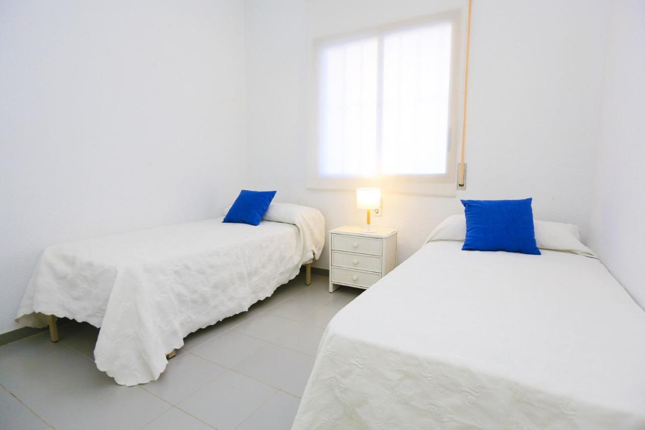 Golf A Bjos 9 Only Families Apartment Cambrils Ngoại thất bức ảnh