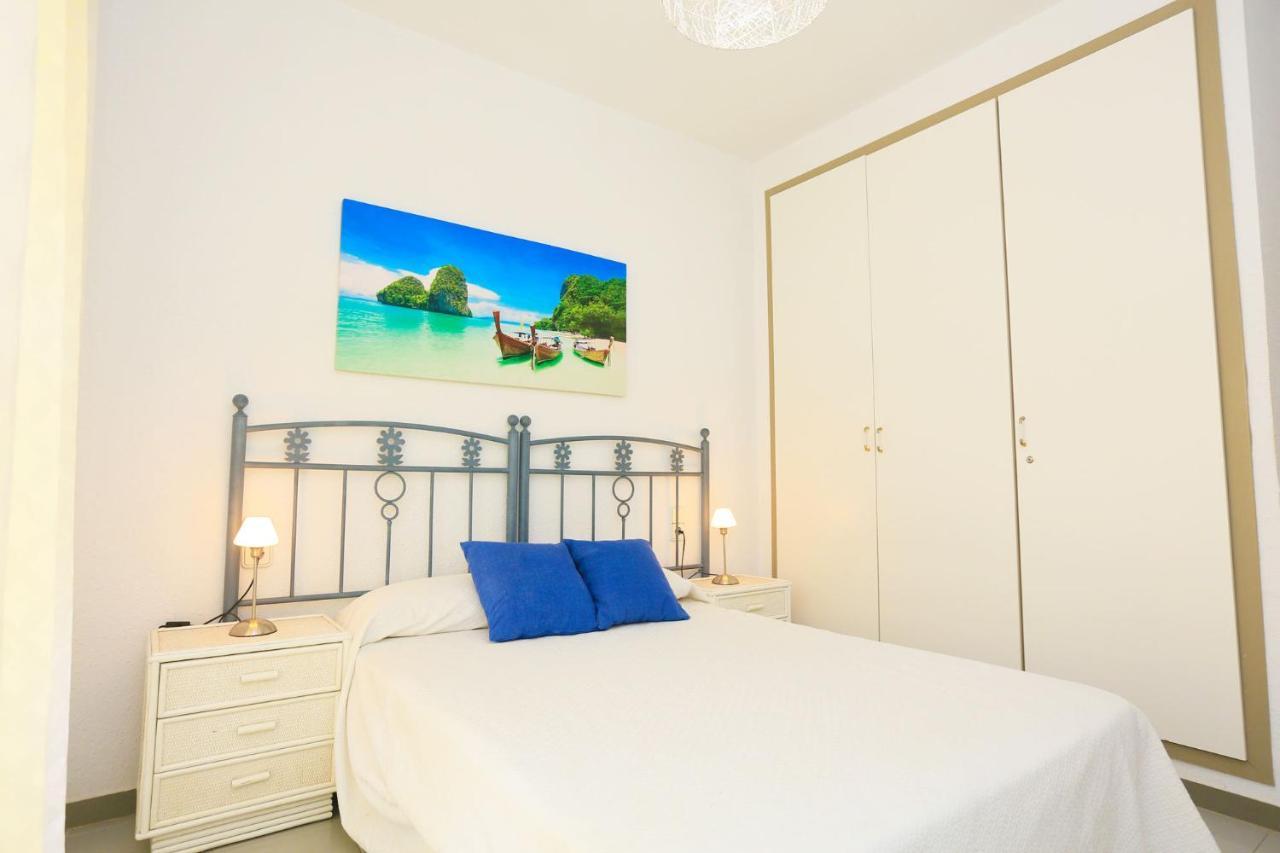 Golf A Bjos 9 Only Families Apartment Cambrils Ngoại thất bức ảnh